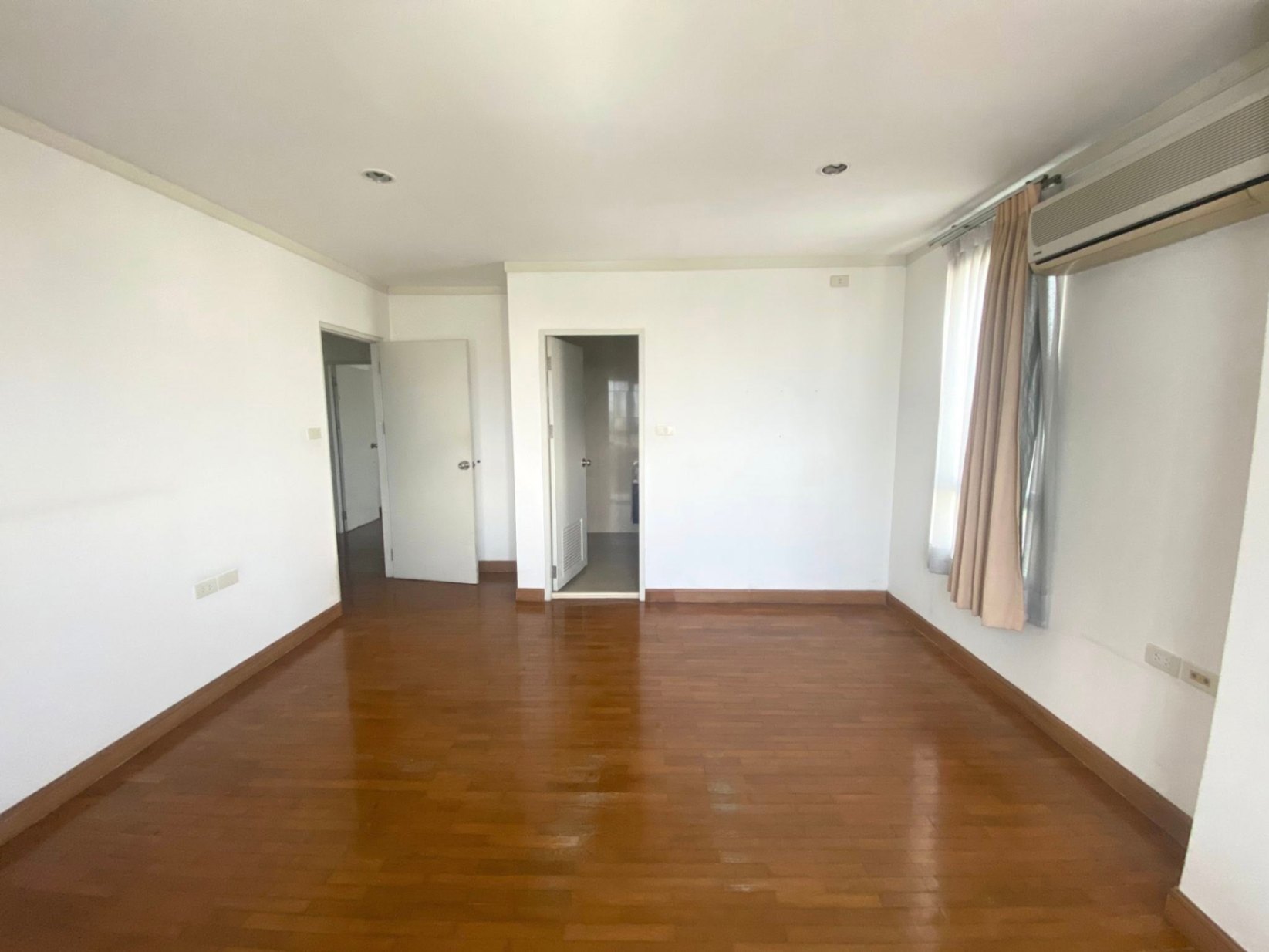 Baan Siri Sathorn Suanplu - Image 2