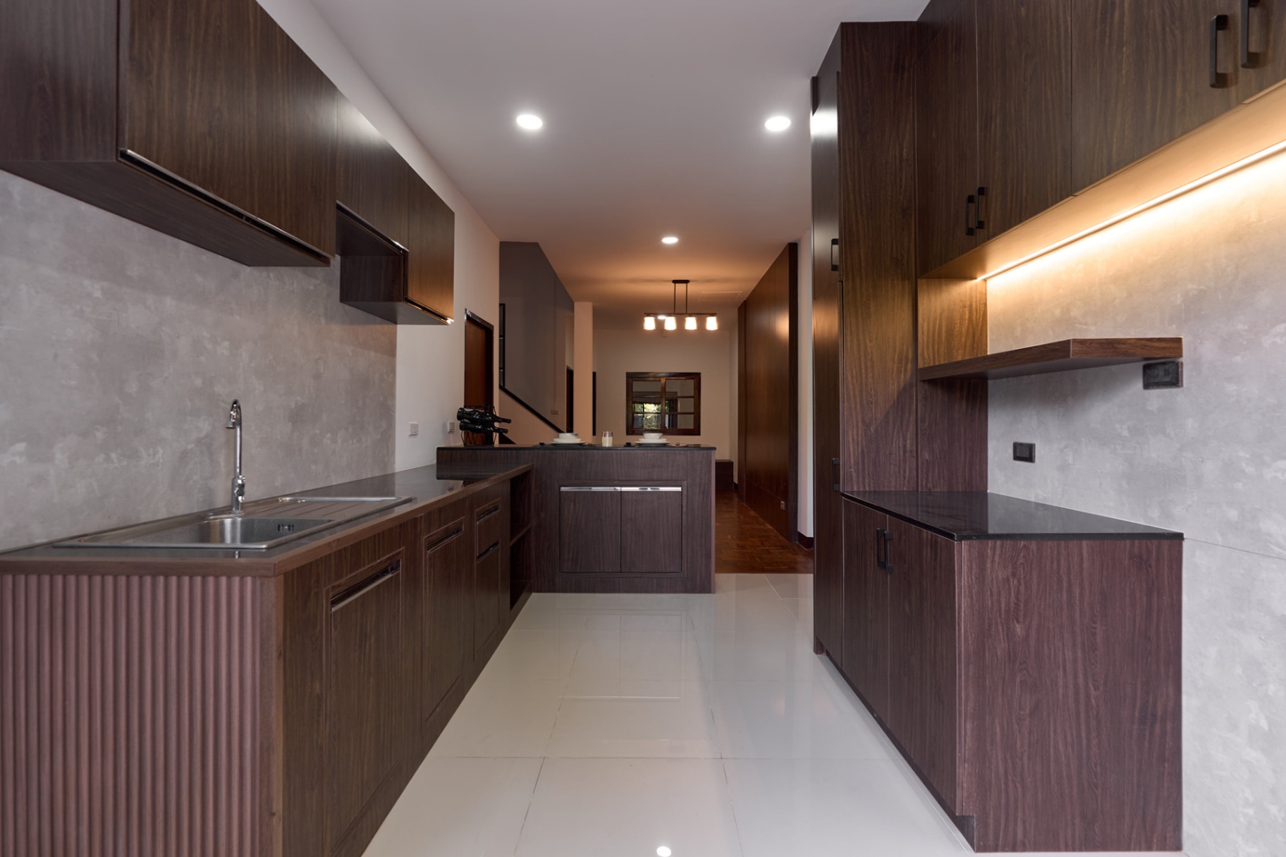 4 Bedroom Townhouse For Sale in Don Kaeo, Mae Rim, Chiang Mai - Image 4