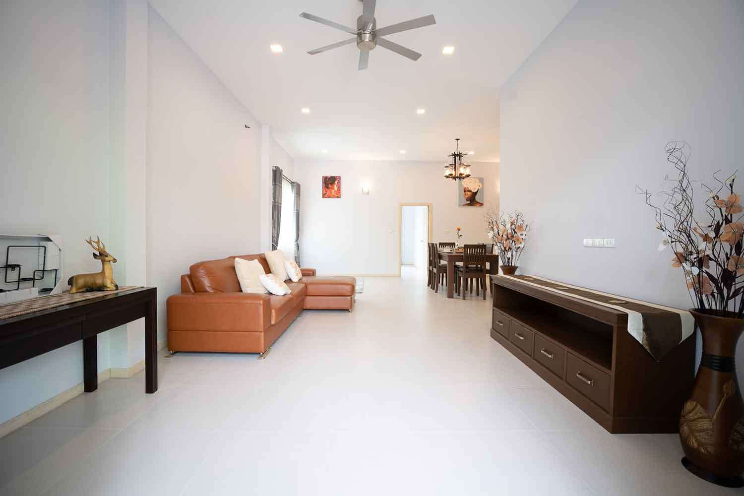 3 Bedroom House For Sale in Nam Phrae, Hang Dong, Chiang Mai - Image 3