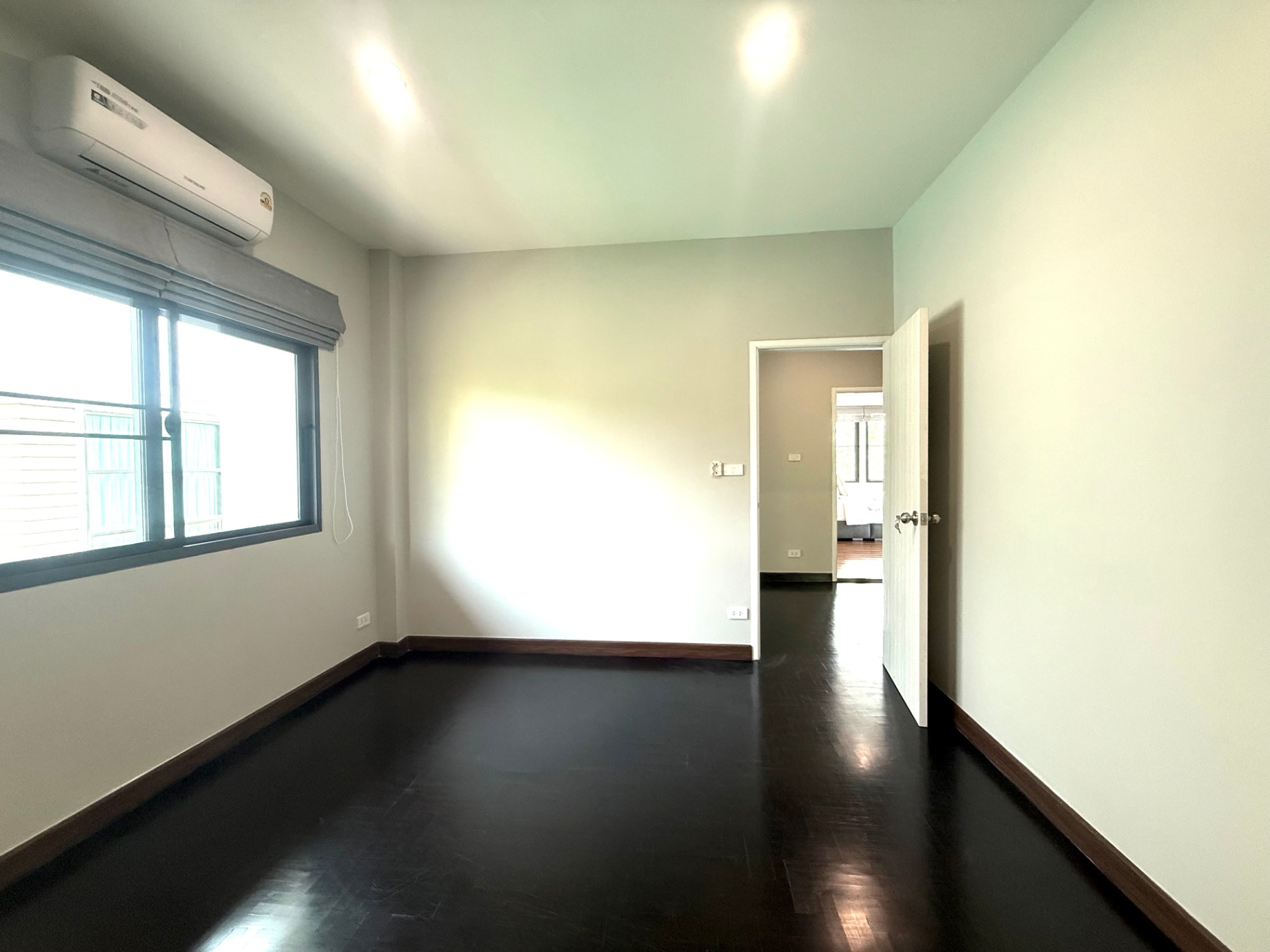 5 Bedroom House For Sale in Nam Phrae, Hang Dong, Chiang Mai - Image 11