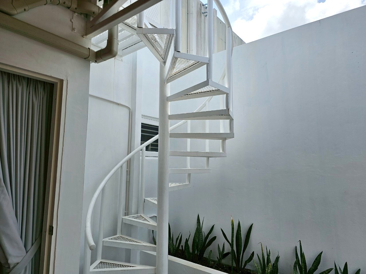 4 Bedroom House For Sale in Hang Dong, Hang Dong, Chiang Mai - Image 25