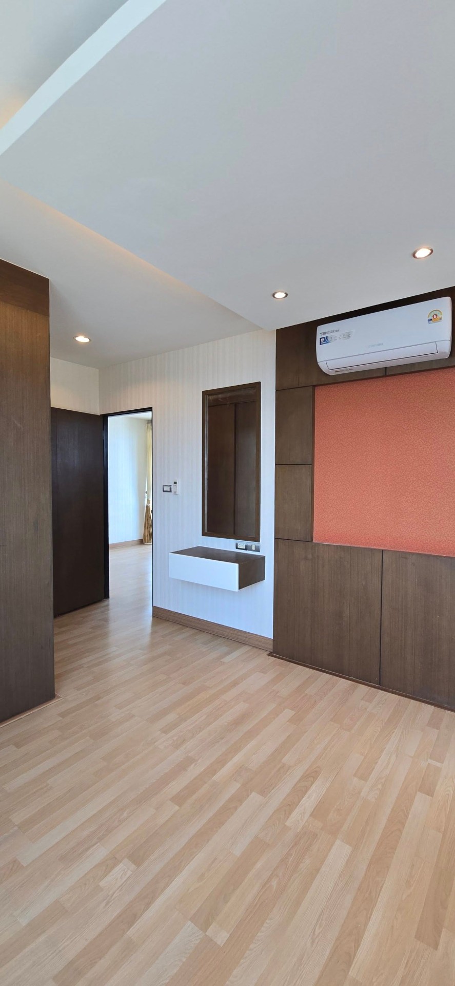 Jigsaw Condo - Image 5