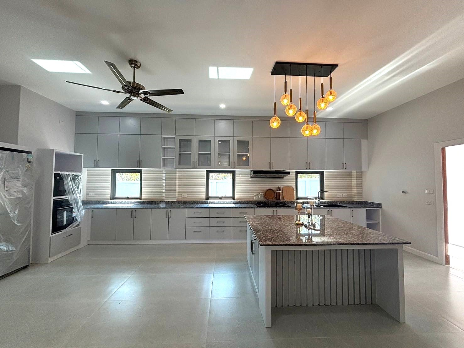 3 Bedroom House For Sale in Nam Phrae, Hang Dong, Chiang Mai - Image 5