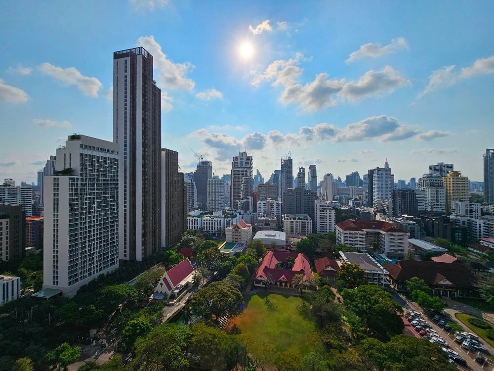 THE ESSE Asoke - Image 12