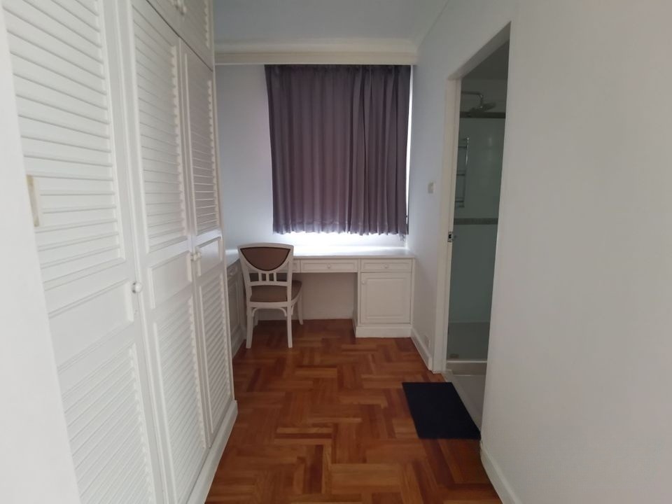 4 卧室 公寓  在  - Image 10