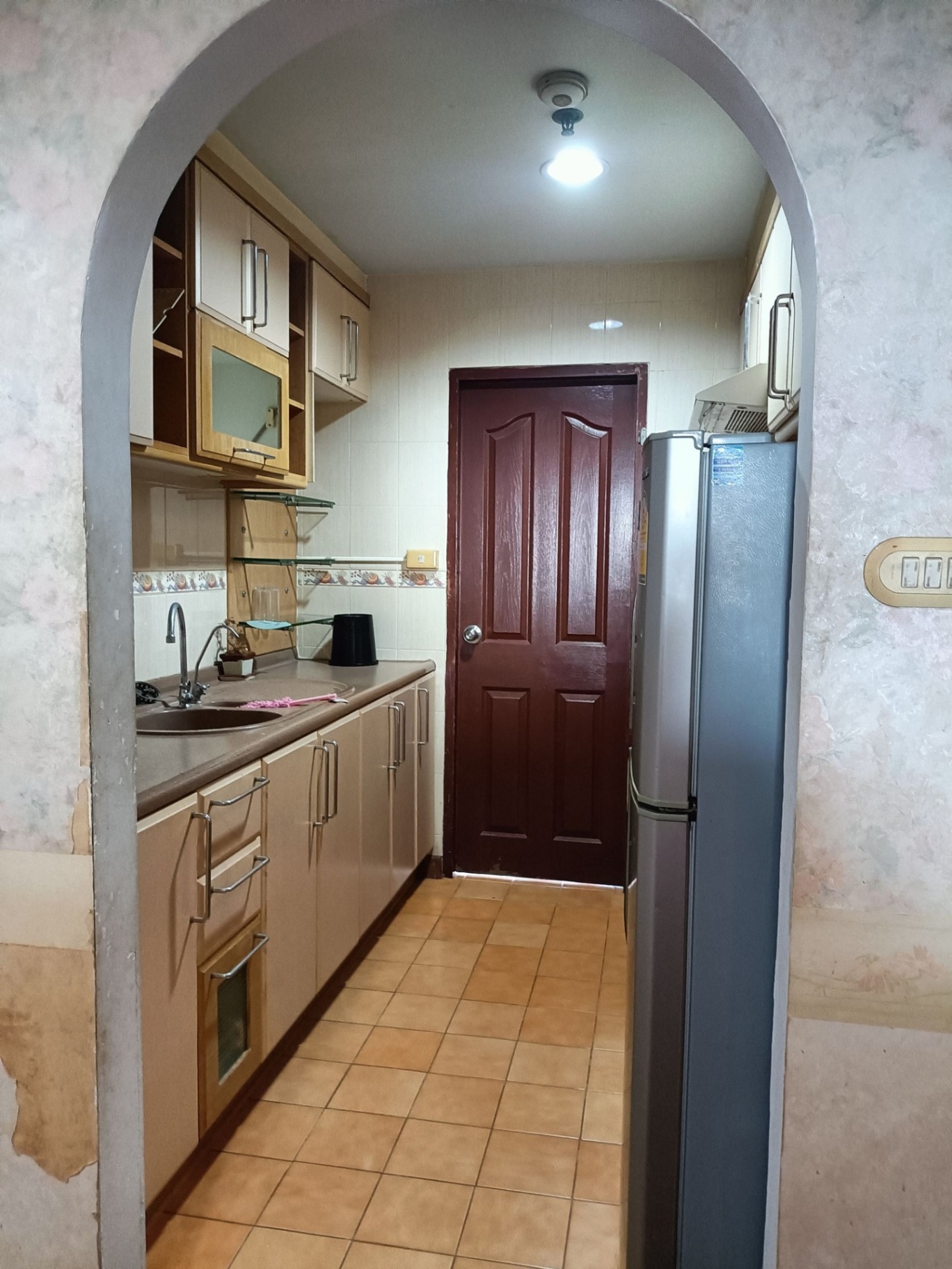 2 Bedroom Condo For Sale in Bang Lamphu Lang, Khlong San, Bangkok - Image 3