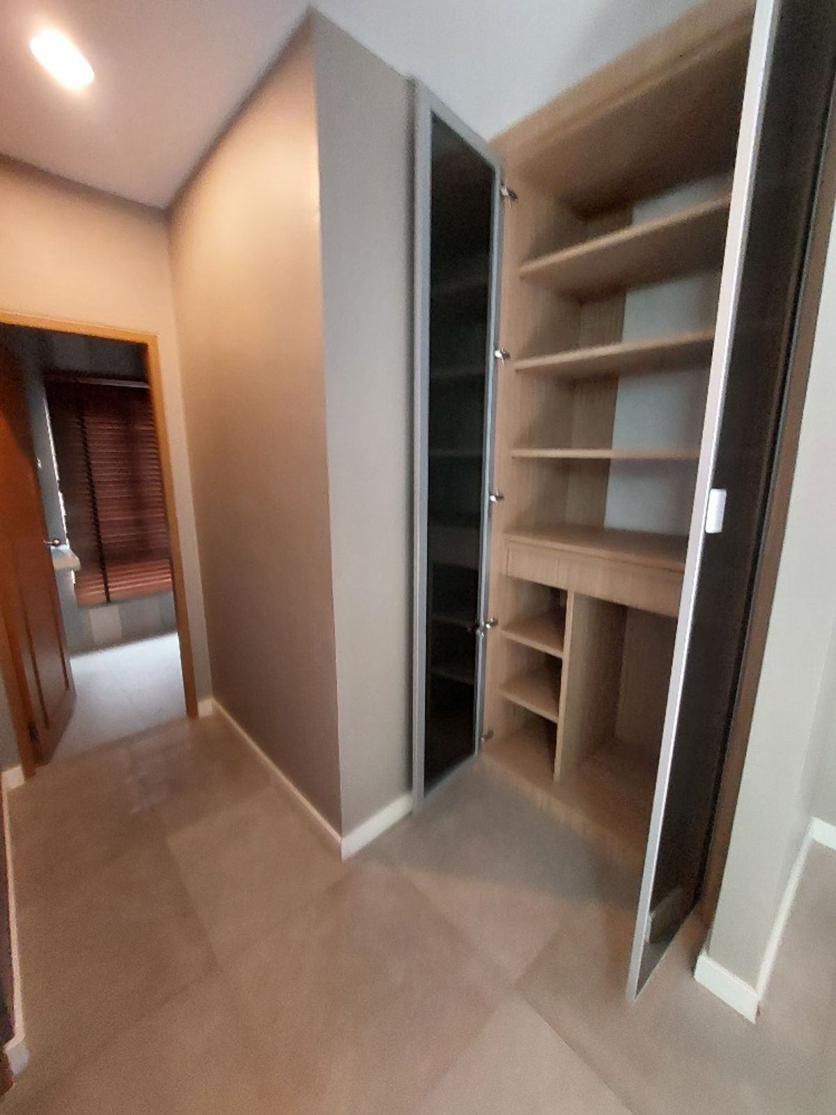 3 Bedroom Townhouse For Sale in Bang Khlo, Bang Kho Laem, Bangkok - Image 10