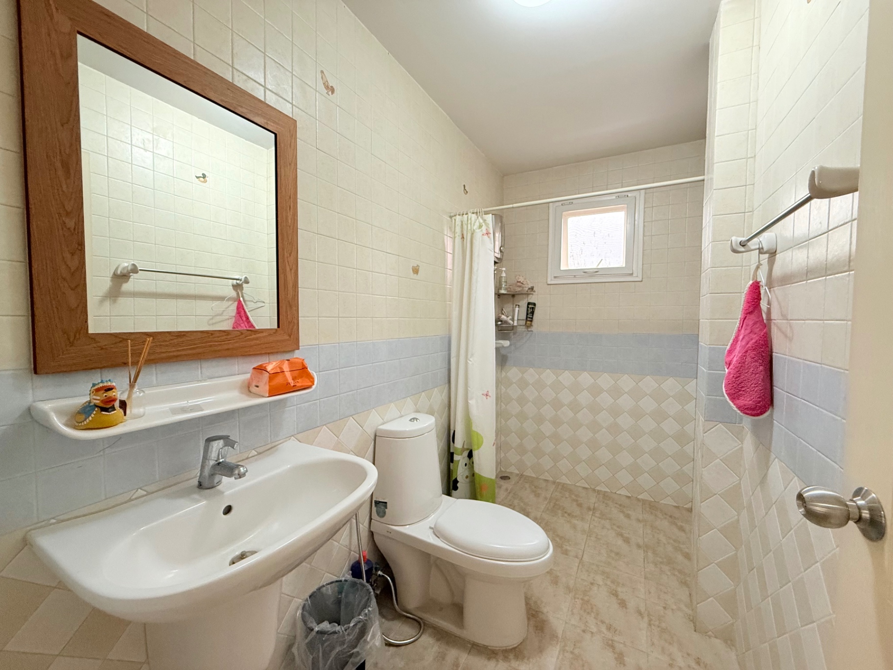 Home in Park - Image 30