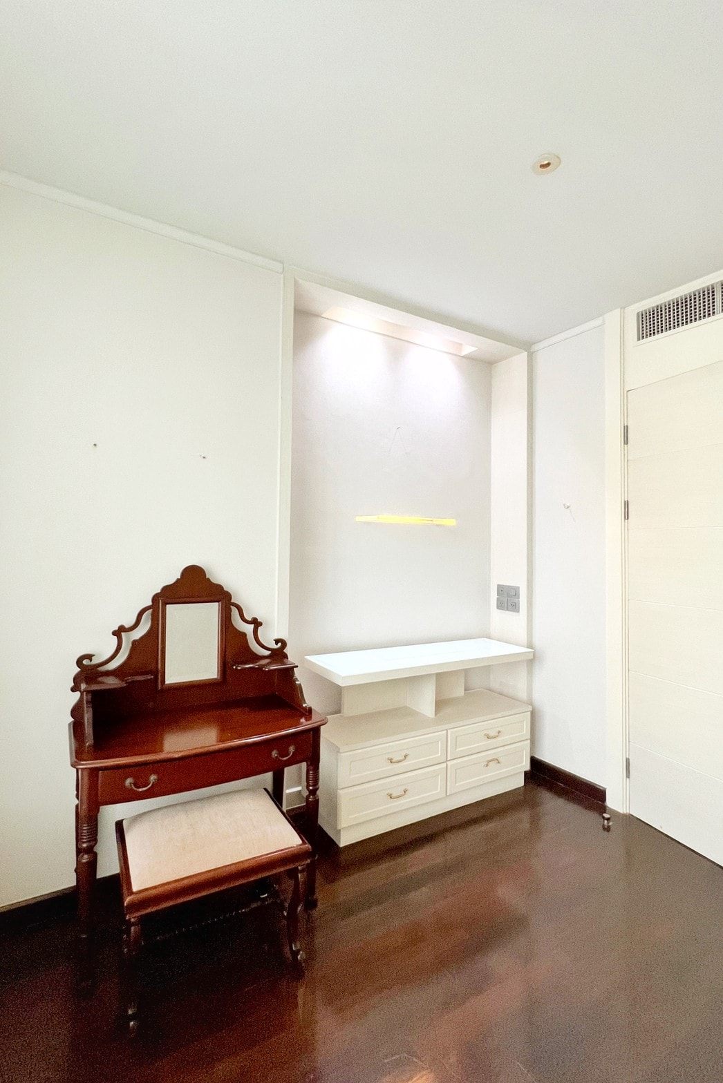 The Infinity Condominium - Image 25