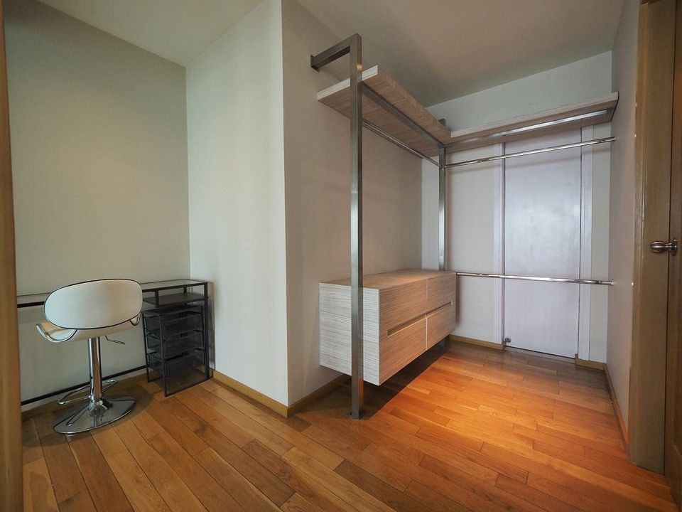 The Emporio Place - Image 7