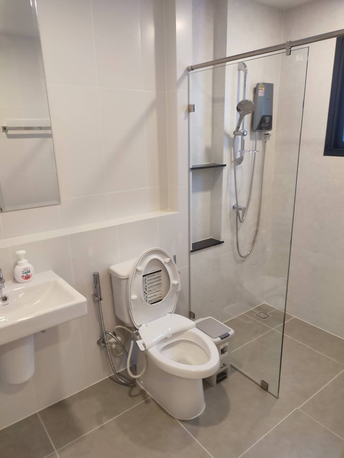 4 ห้องนอน บ้านเดี่ยว สำหรับเช่า ใน บางแก้ว, บางพลี, สมุทรปราการ - Image 10