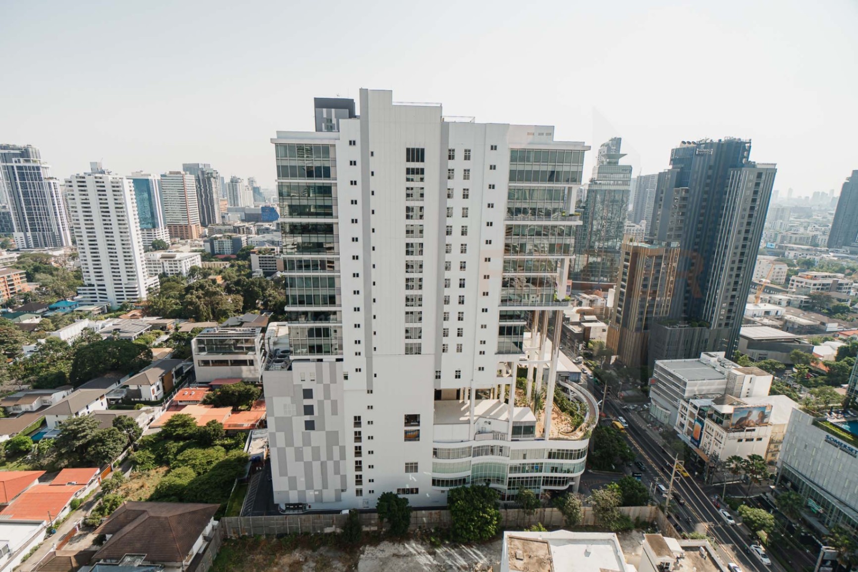 HQ Thonglor by Sansiri - Image 5