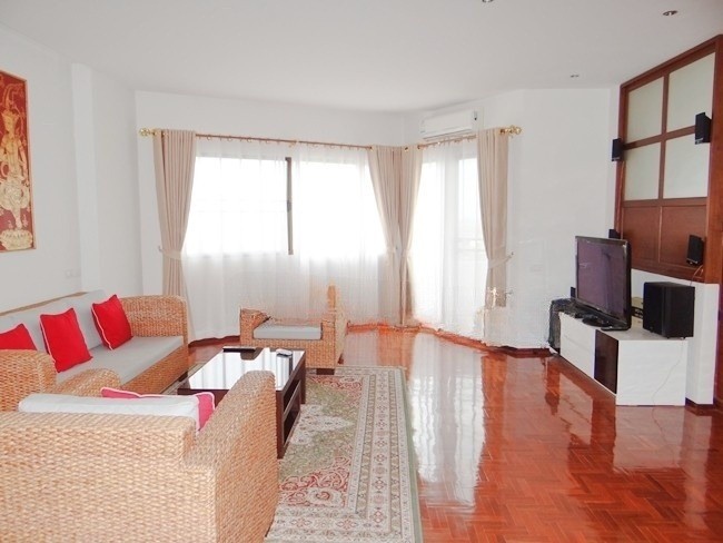 Riverside Condo - Image 3