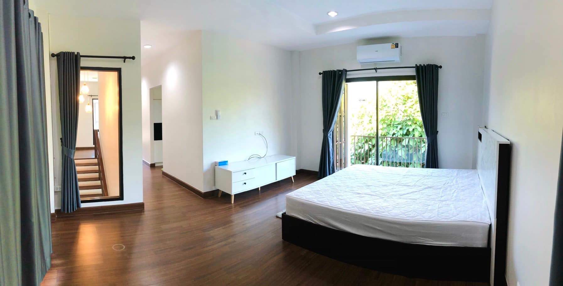 Ploenchit Collina - Image 13