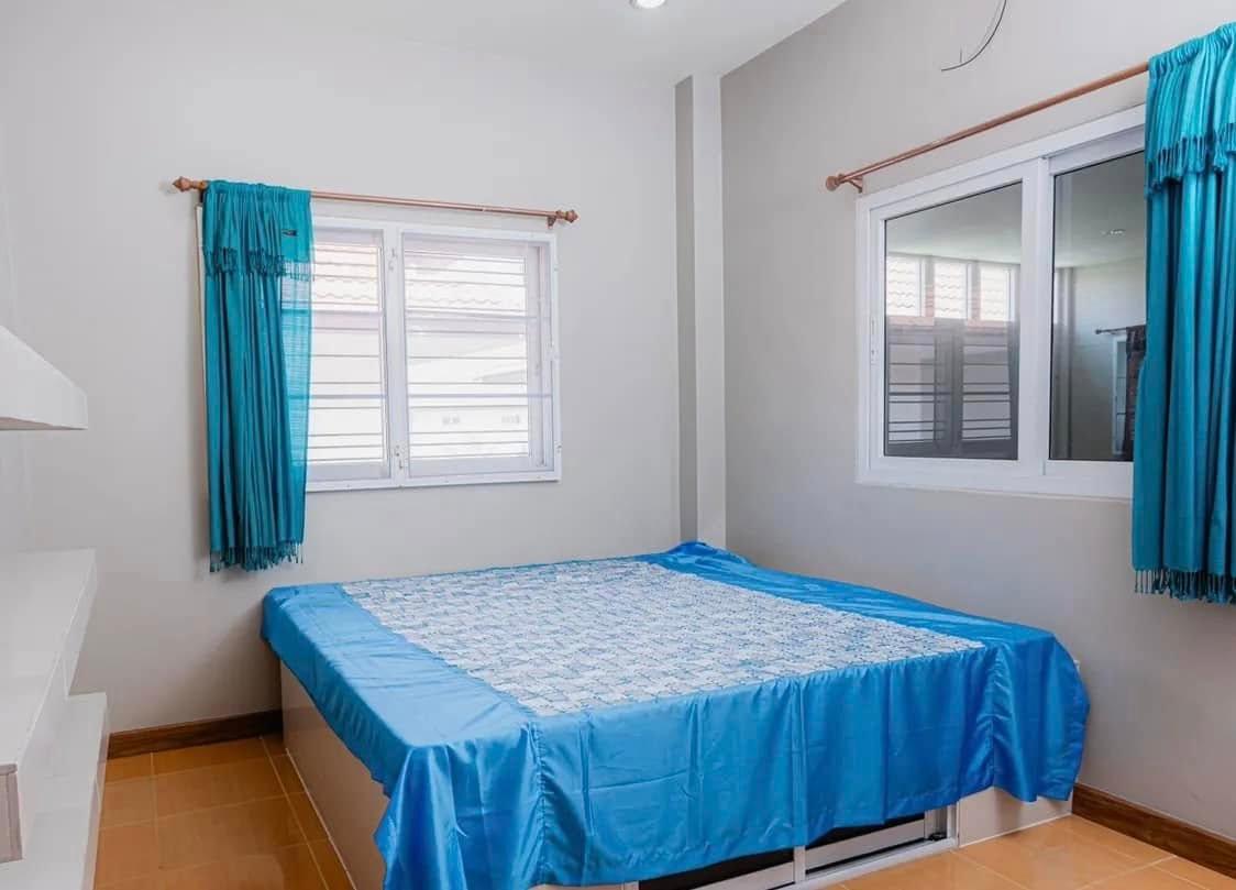 6 Bedroom House For Sale in San Phak Wan, Hang Dong, Chiang Mai - Image 9