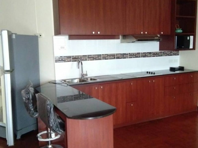 Riverside Condo - Image 8