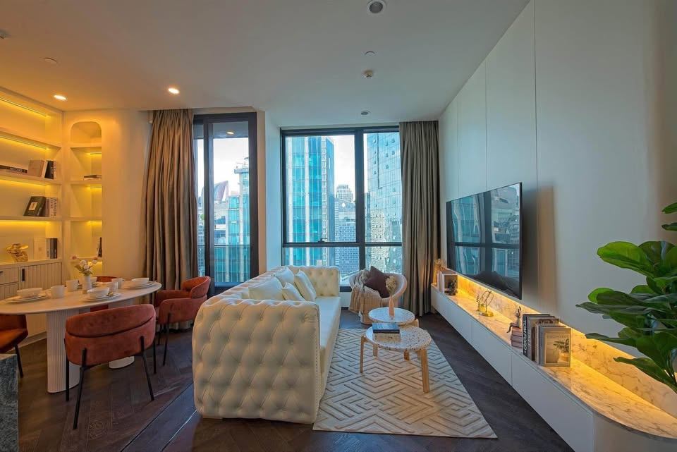 The ESSE Sukhumvit 36 - Image 1