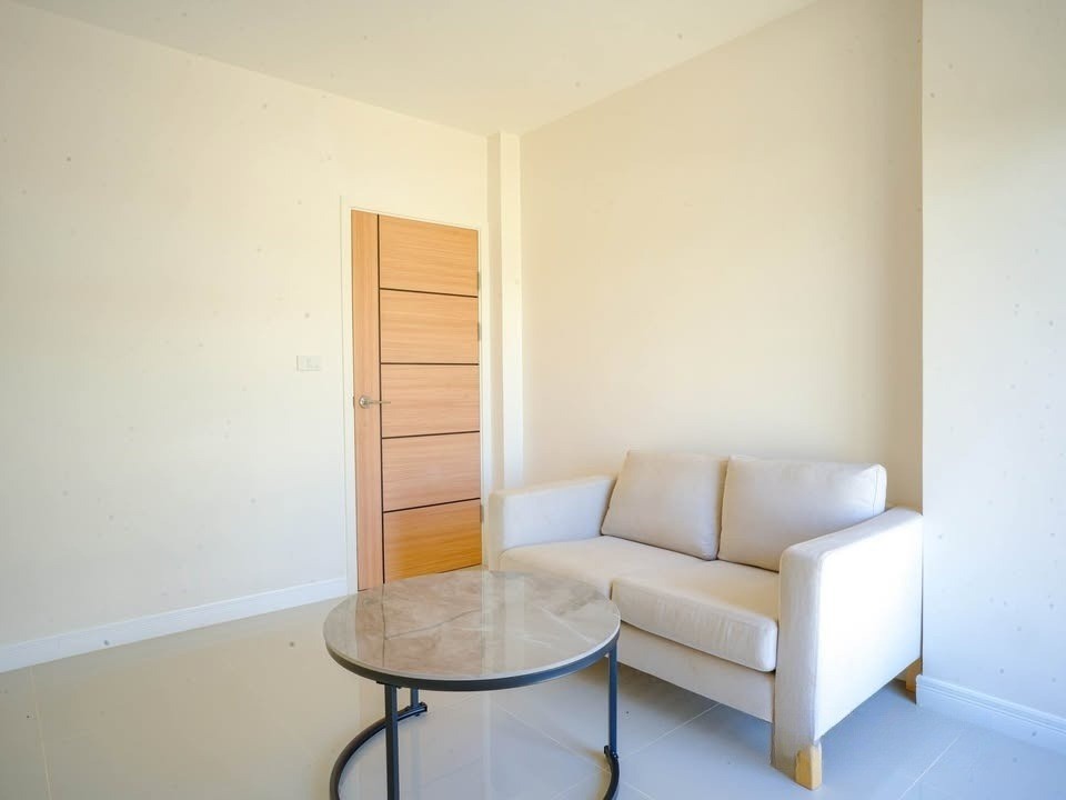3 Bedroom House For Sale in Mueang Kaeo, Mae Rim, Chiang Mai - Image 5