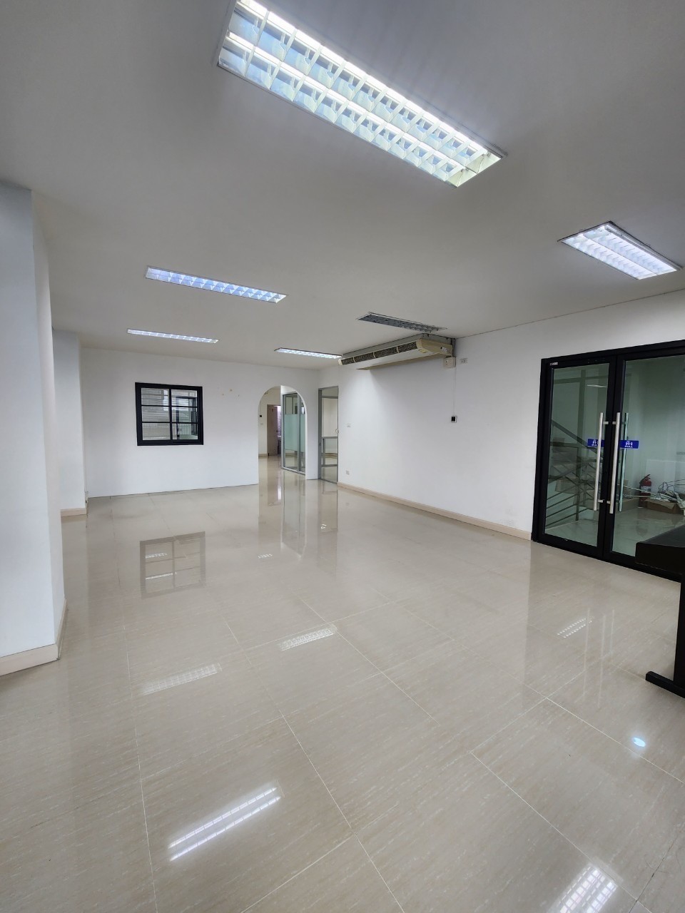  Retail Space For Rent in Bang Khlo, Bang Kho Laem, Bangkok - Image 7