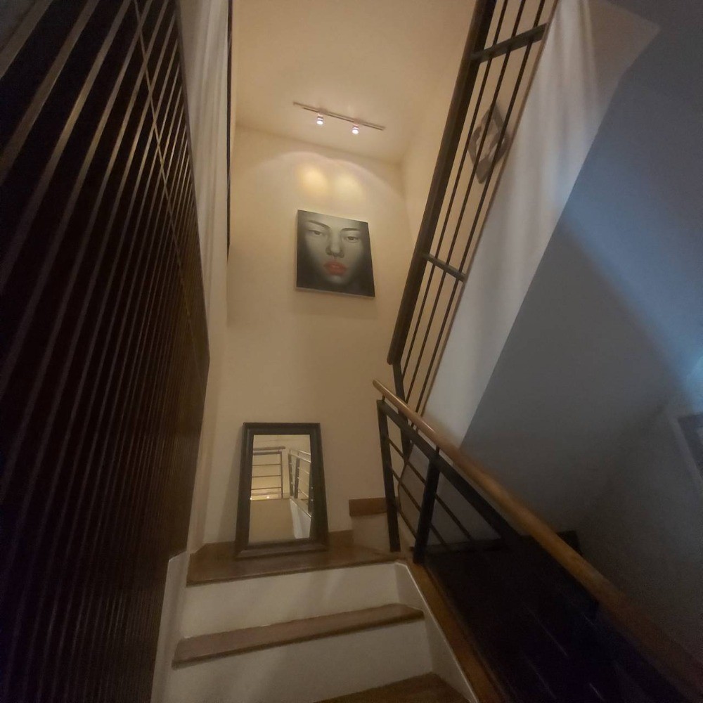 3 Bedroom Condo For Sale in Chong Nonsi, Yan Nawa, Bangkok - Image 6