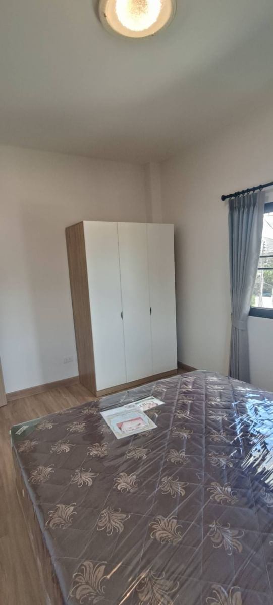 3 卧室 独立房屋  在  - Image 16