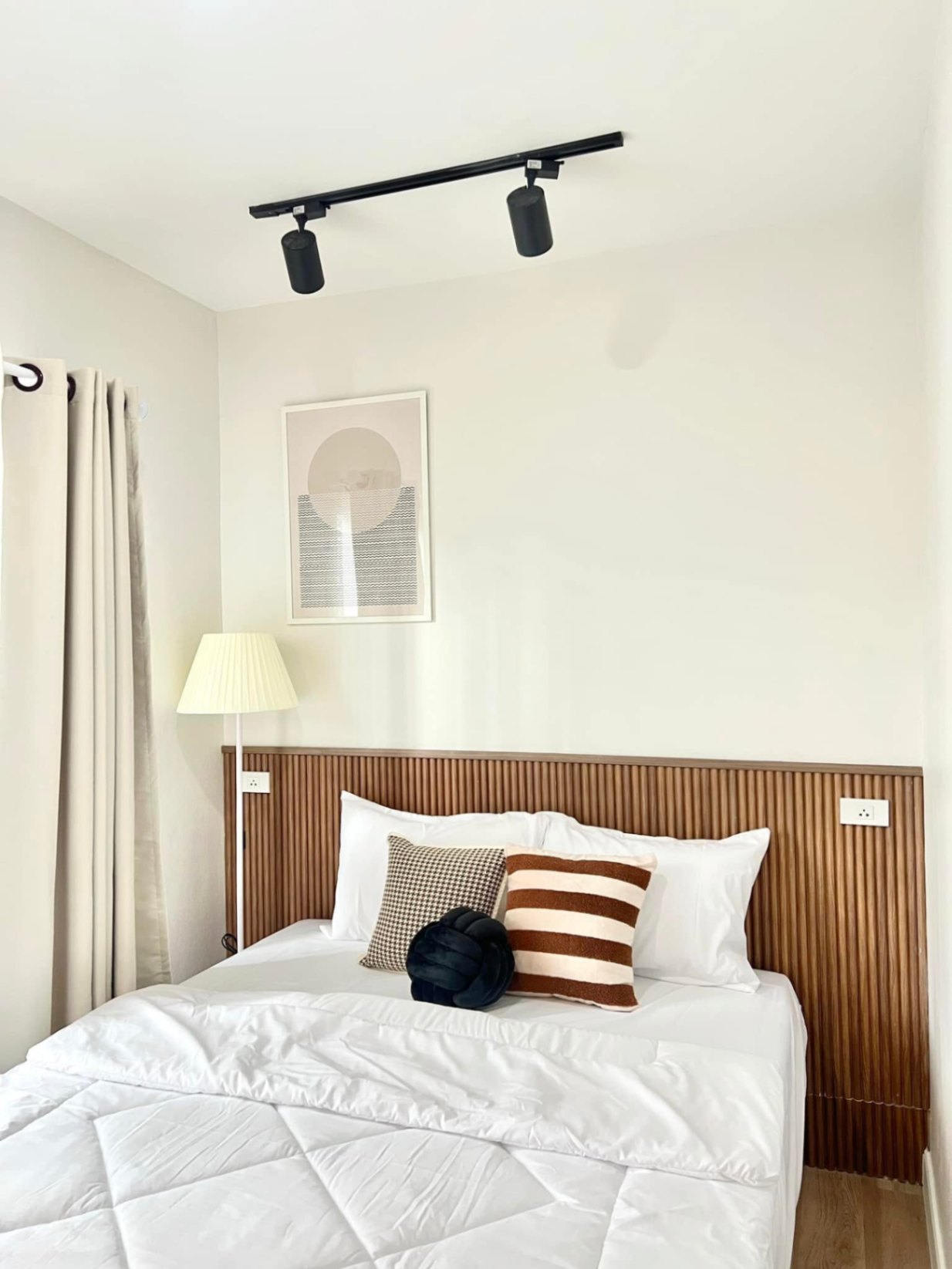 Seven Star Condo - Image 2