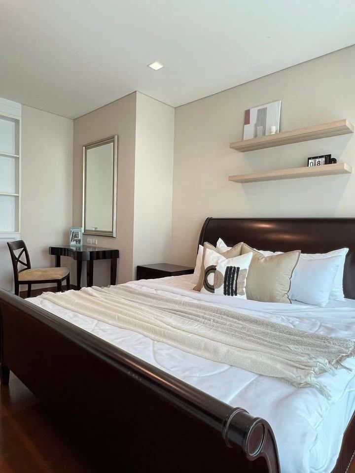 Ivy Thonglor 23 - Image 13
