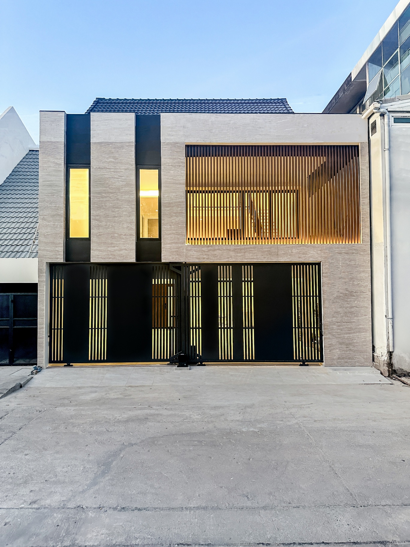 3 ห้องนอน ทาวน์เฮาส์ สำหรับขาย ใน คลองตันเหนือ, วัฒนา, กรุงเทพมหานคร - Image 1
