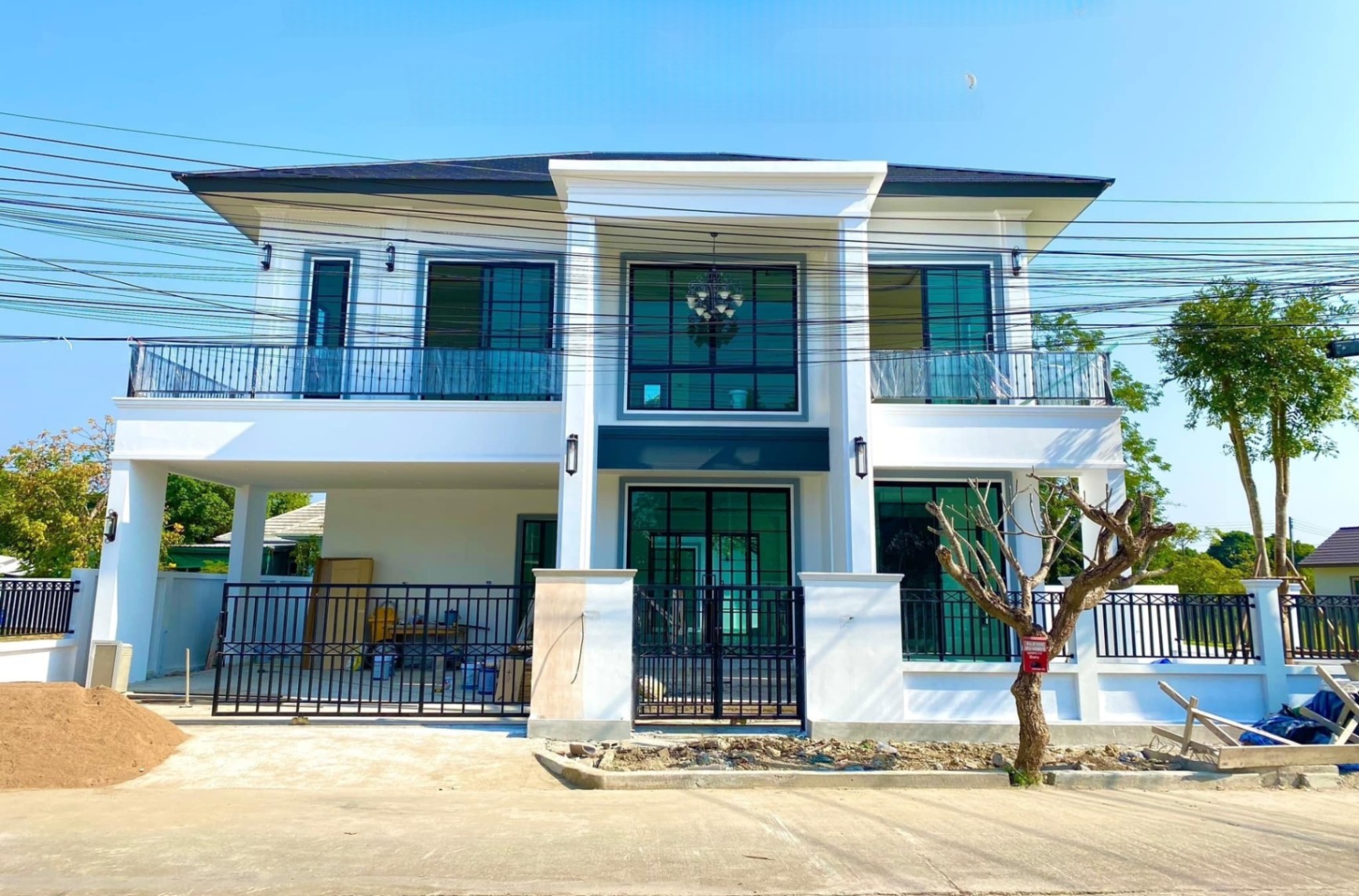 4 Bedroom House For Sale in Ban Waen, Hang Dong, Chiang Mai - Image 1