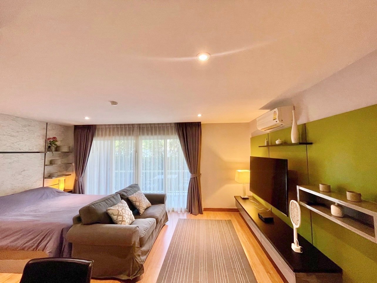 Rawee Waree Condo - Image 7
