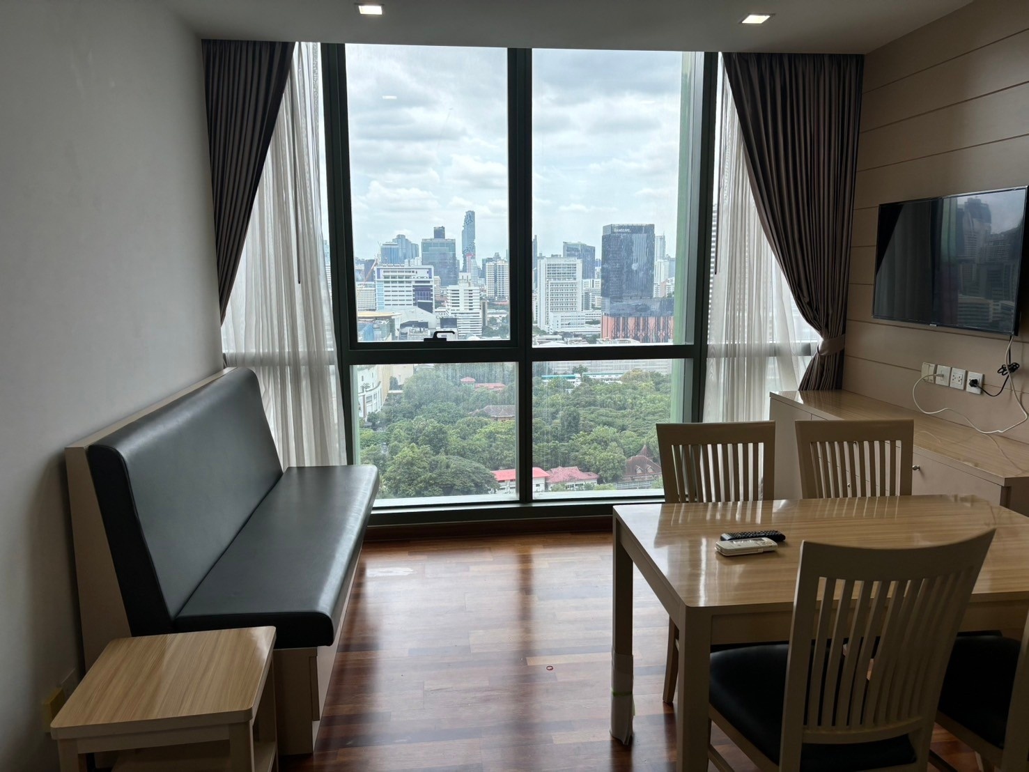 WISH Signature Midtown Siam - Image 3