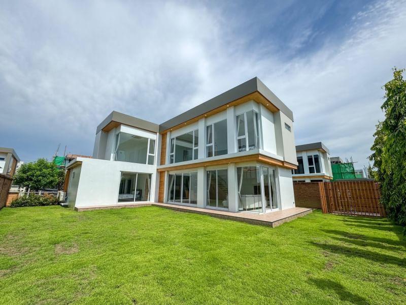 Plover Cove Villas - Image 1