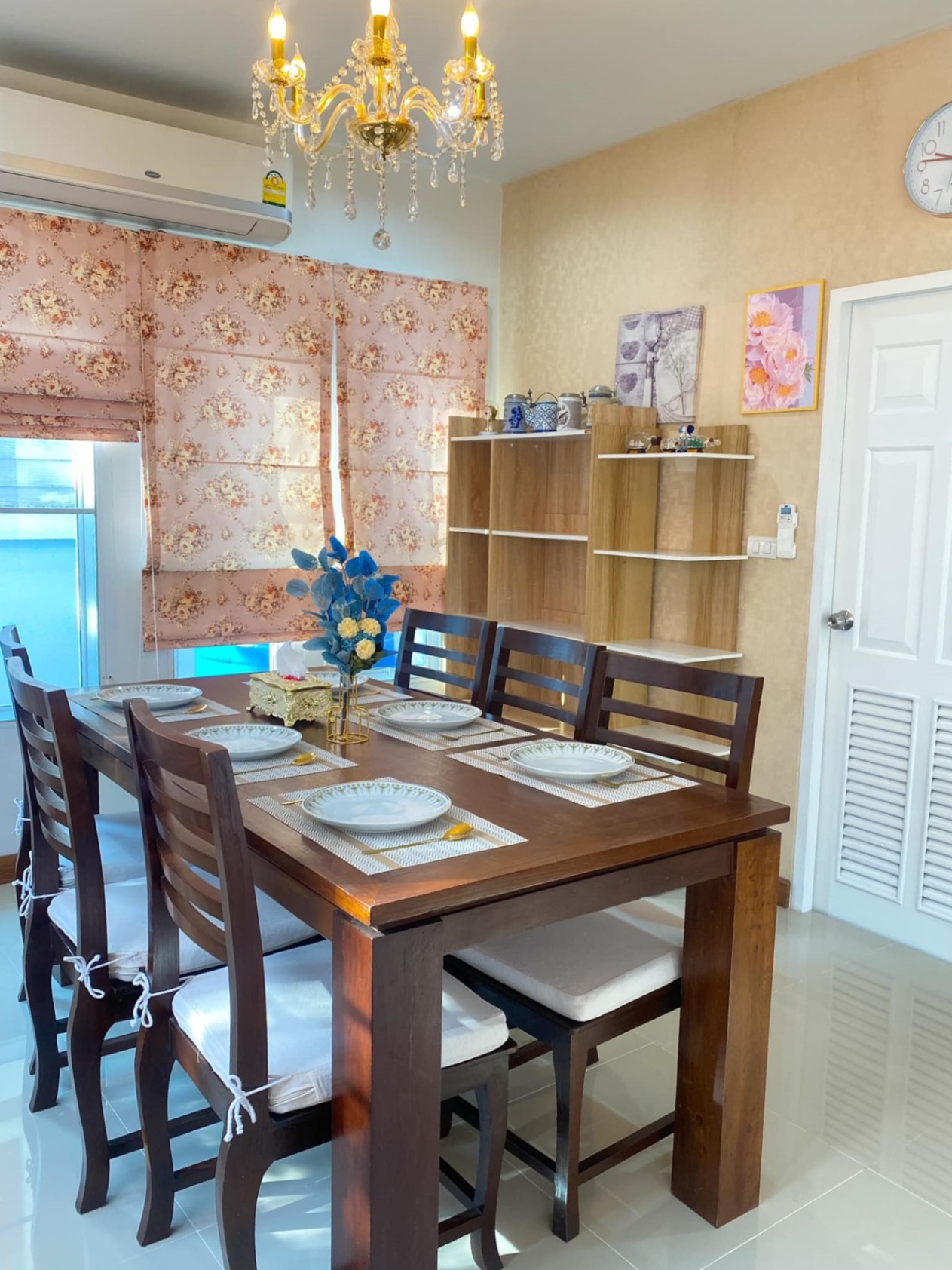 4 Bedroom House For Sale in San Phak Wan, Hang Dong, Chiang Mai - Image 3