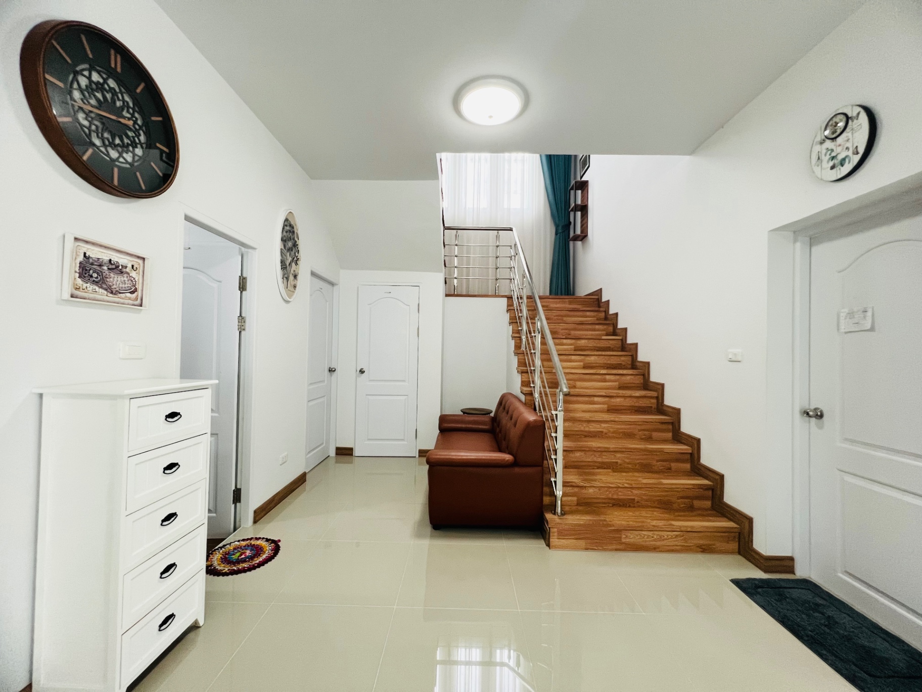 San Saran - Mod Chic - Image 7