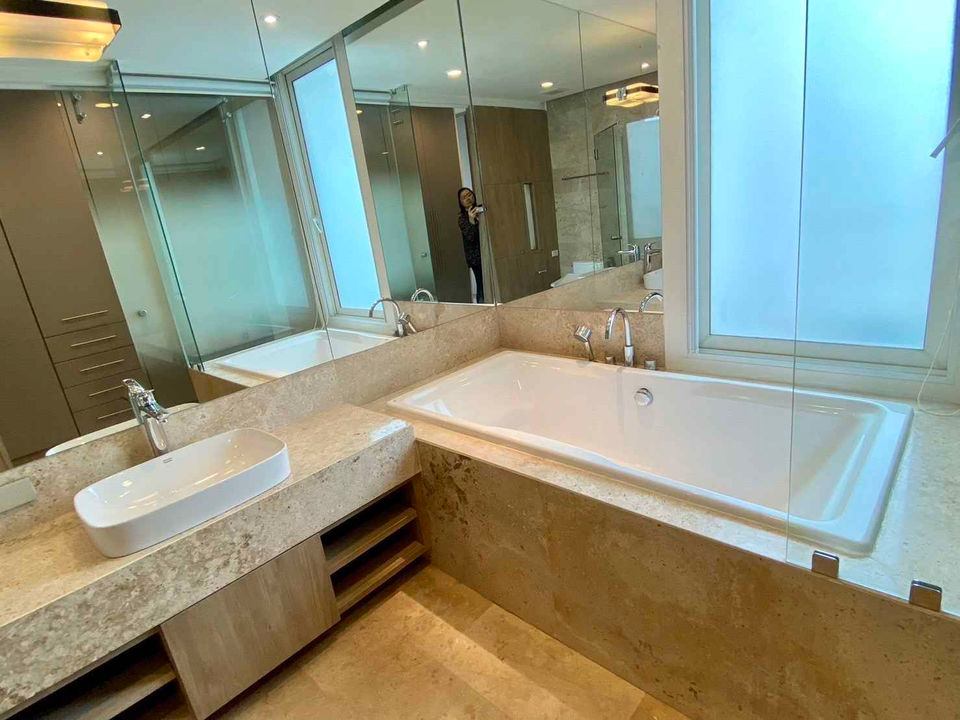 Siri Residence - Image 10