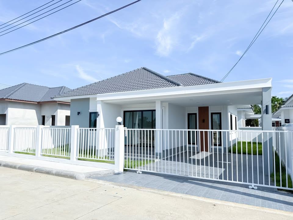 3 Bedroom House For Sale in San Sai Luang, San Sai, Chiang Mai - Image 13
