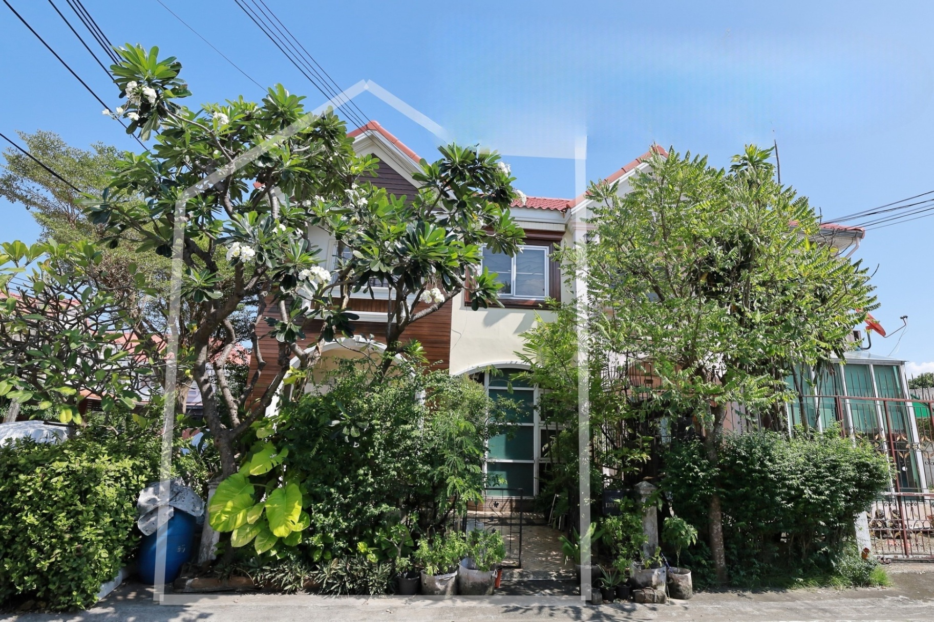 3 ห้องนอน ทาวน์เฮาส์ สำหรับขาย ใน ดอกไม้, ประเวศ, กรุงเทพมหานคร - Image 1