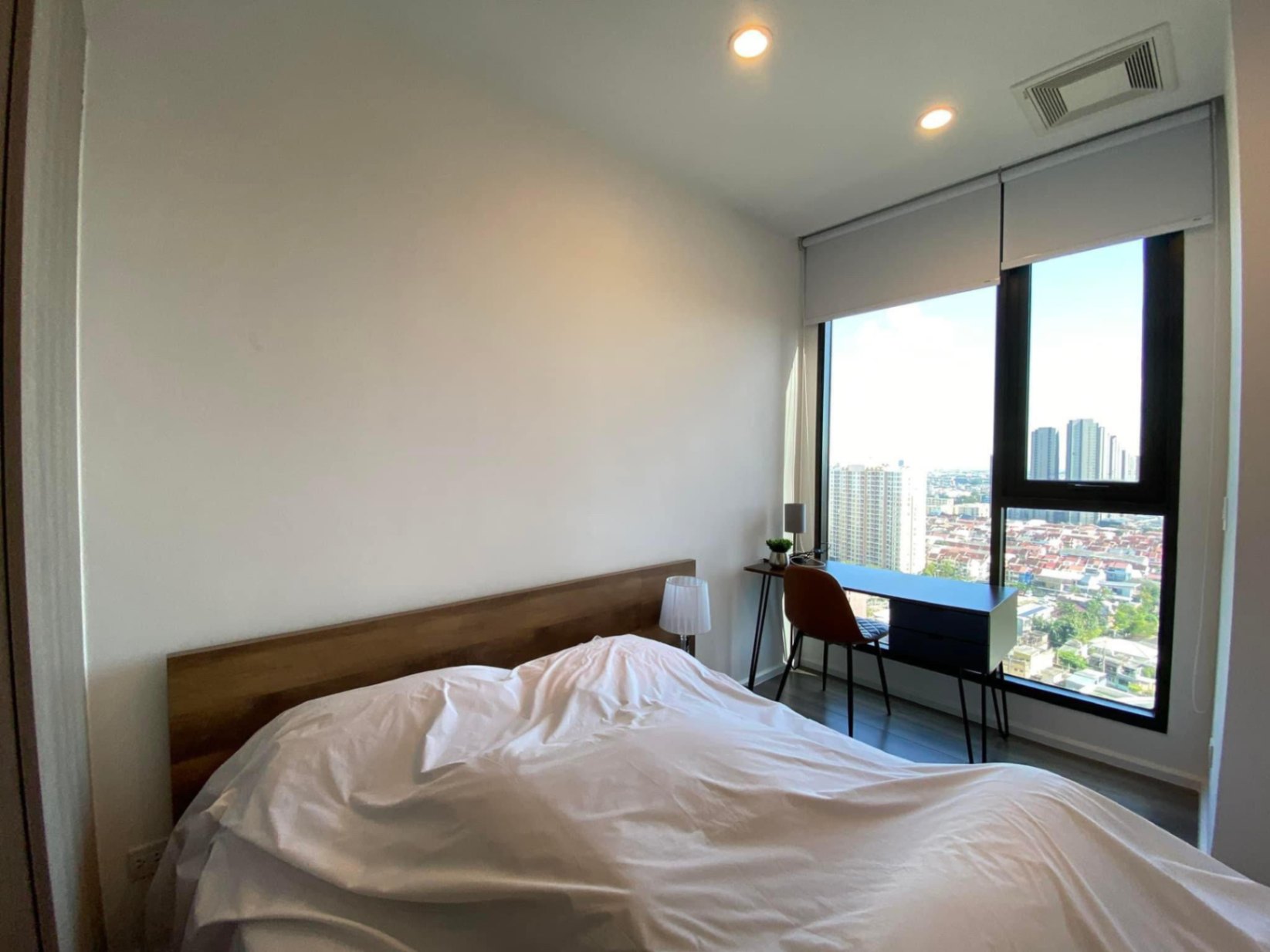 Whizdom Essence Sukhumvit 101 - Image 2
