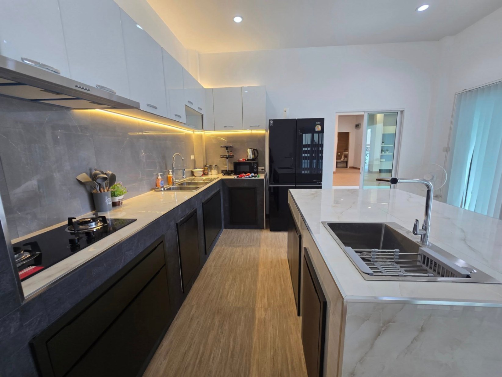4 Bedroom House For Sale in Pa Daet, Mueang Chiang Mai, Chiang Mai - Image 6