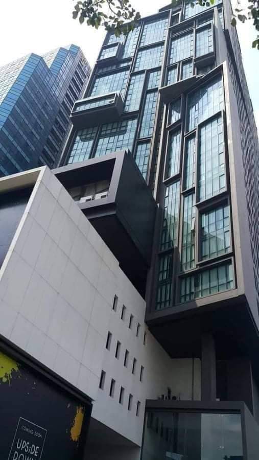 1 Bedroom Condo For Sale in Khlong Tan Nuea, Vadhana, Bangkok - Image 3