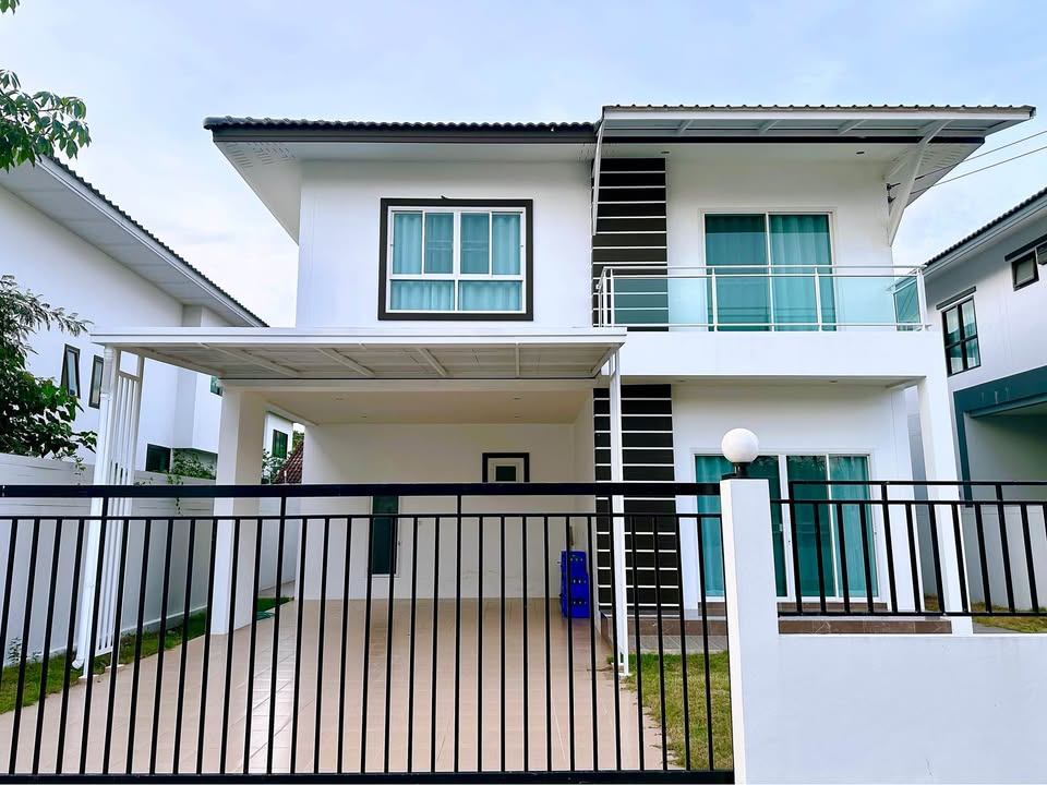 4 Bedroom House For Sale in Nong Chom, San Sai, Chiang Mai - Image 1