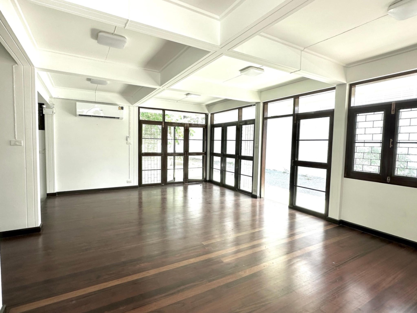 4 卧室 独立房屋  在  - Image 7