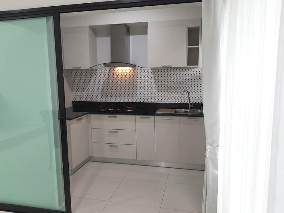 3 Bedroom Townhouse For Rent in Mae Hia, Mueang Chiang Mai, Chiang Mai - Image 4