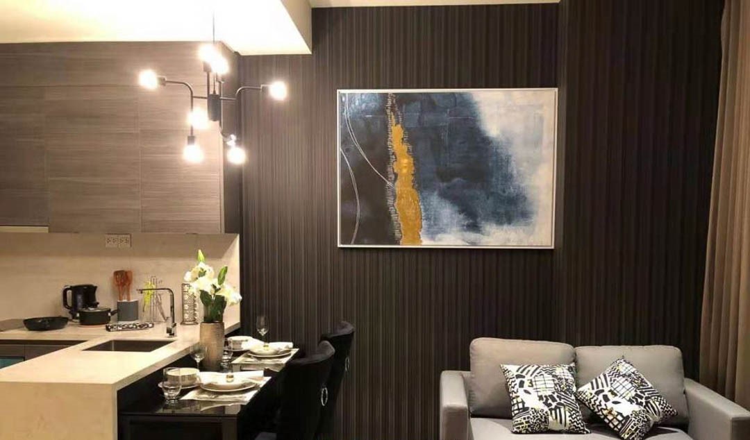 THE ESSE Asoke - Image 1