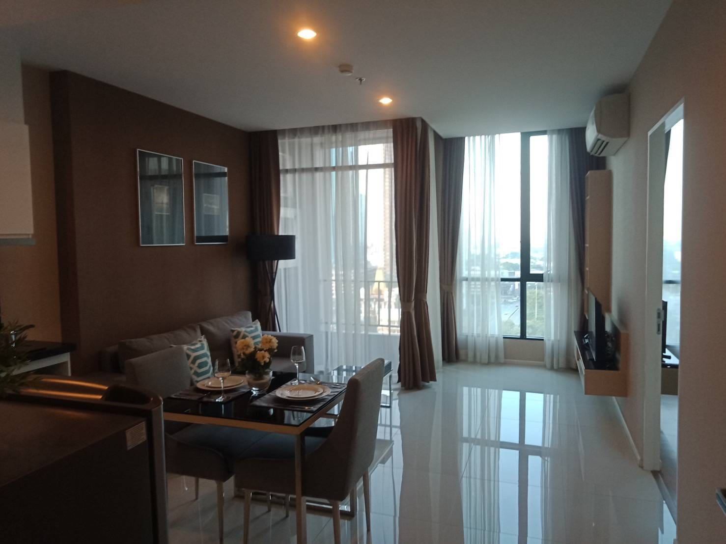 1 Bedroom Condo For Sale in Khlong Tan Nuea, Vadhana, Bangkok - Image 1