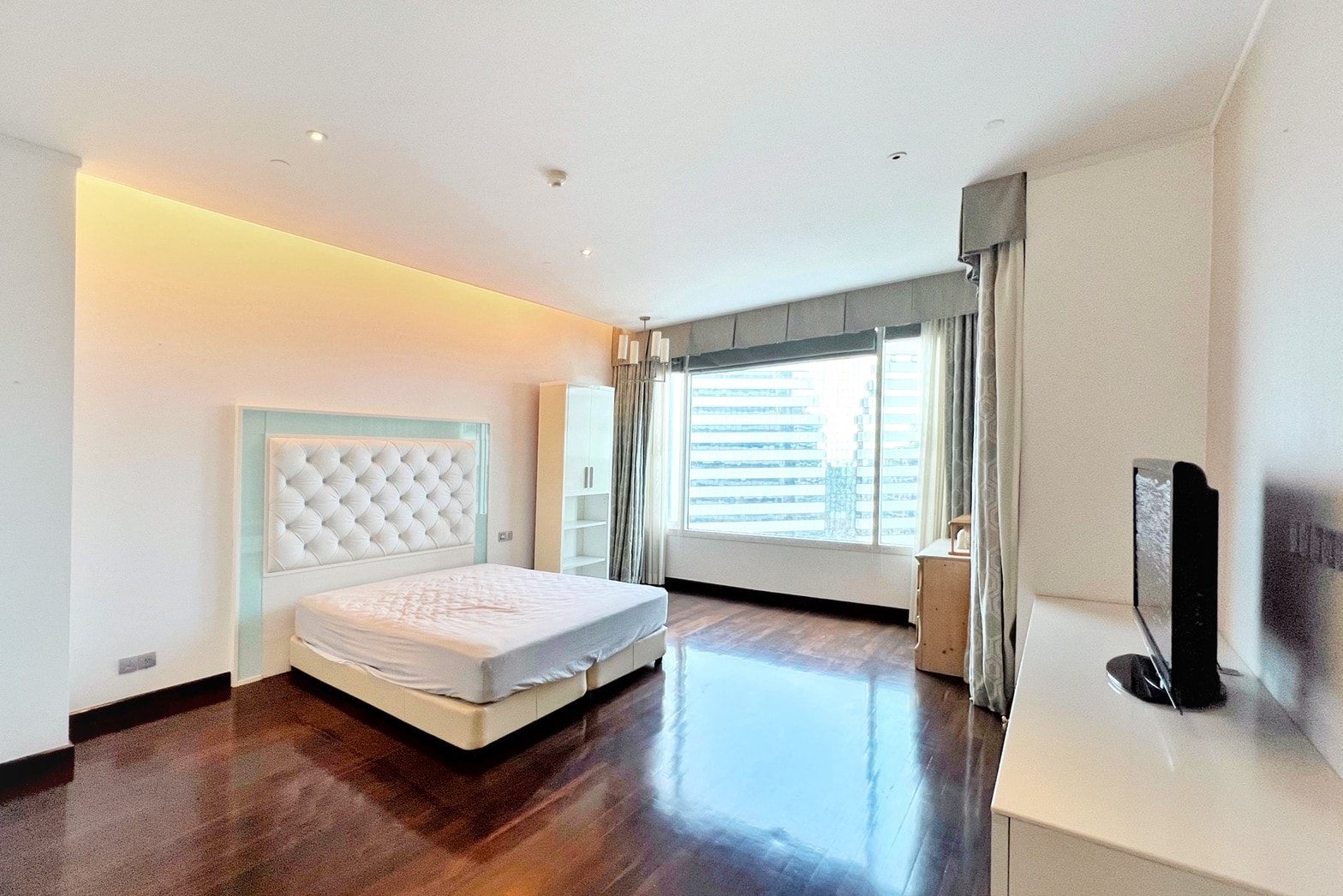 The Infinity Condominium - Image 5