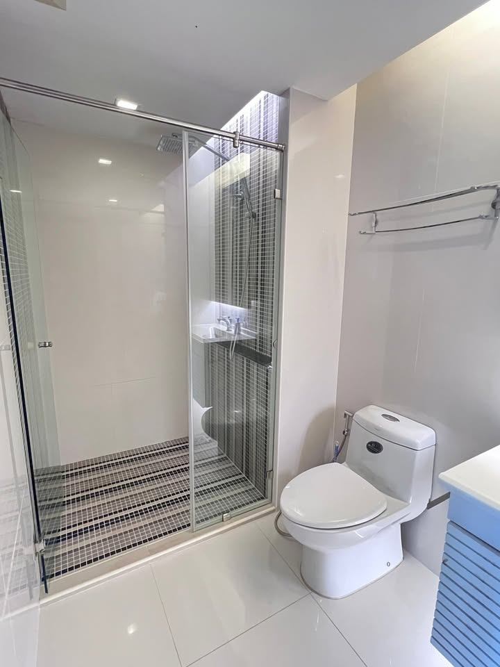 The Shine Condo - Image 7