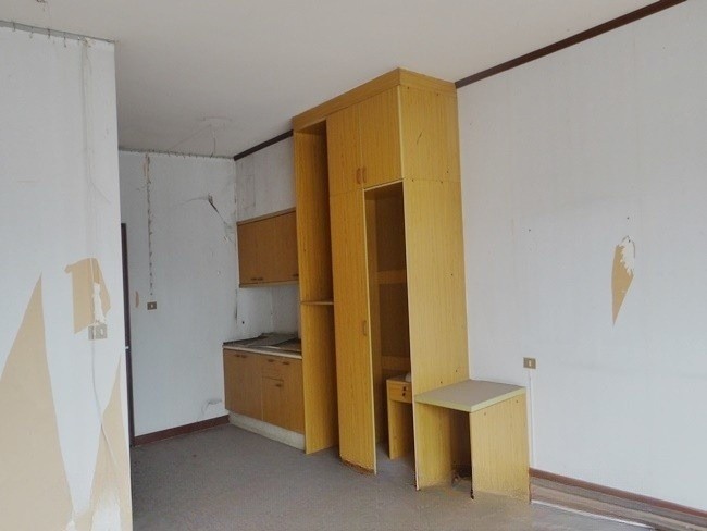 Riverside Condo - Image 2