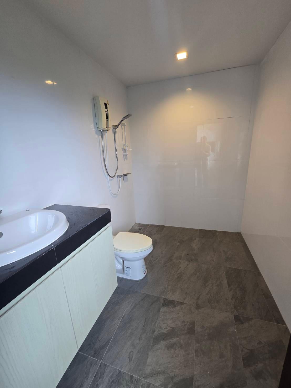 1 Bedroom Condo For Sale in Rim Tai, Mae Rim, Chiang Mai - Image 11