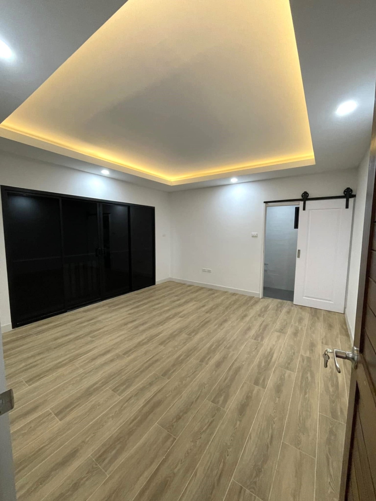 3 Bedroom House For Sale in Ton Pao, San Kamphaeng, Chiang Mai - Image 11